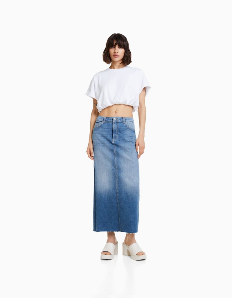 Minissaia denim comprida conforto - Bershka - 25,99 €